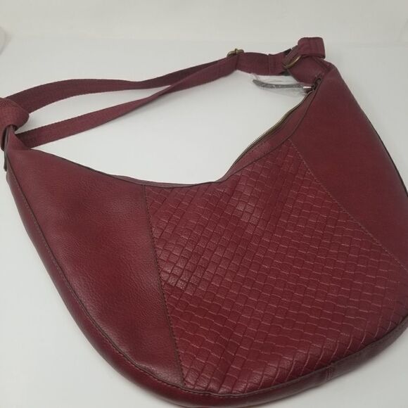 NWOT Faux Burgandy Design Stamped Leather Crossbody Hobo Style Bag - Picture 8 of 11